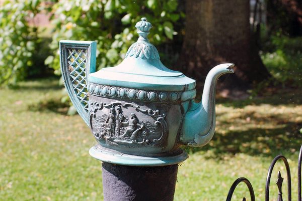 Edenton Teapot